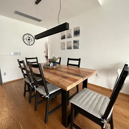 Rodinny Apartman 6 Osob Apartment